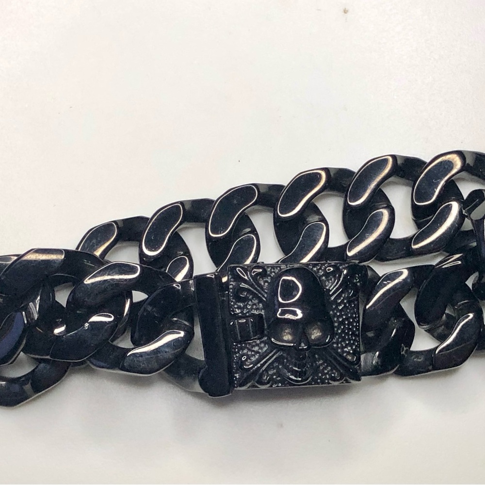 Men's Black Chain Bracelet with skull design stainless steel 316L - Picture 4 of 5